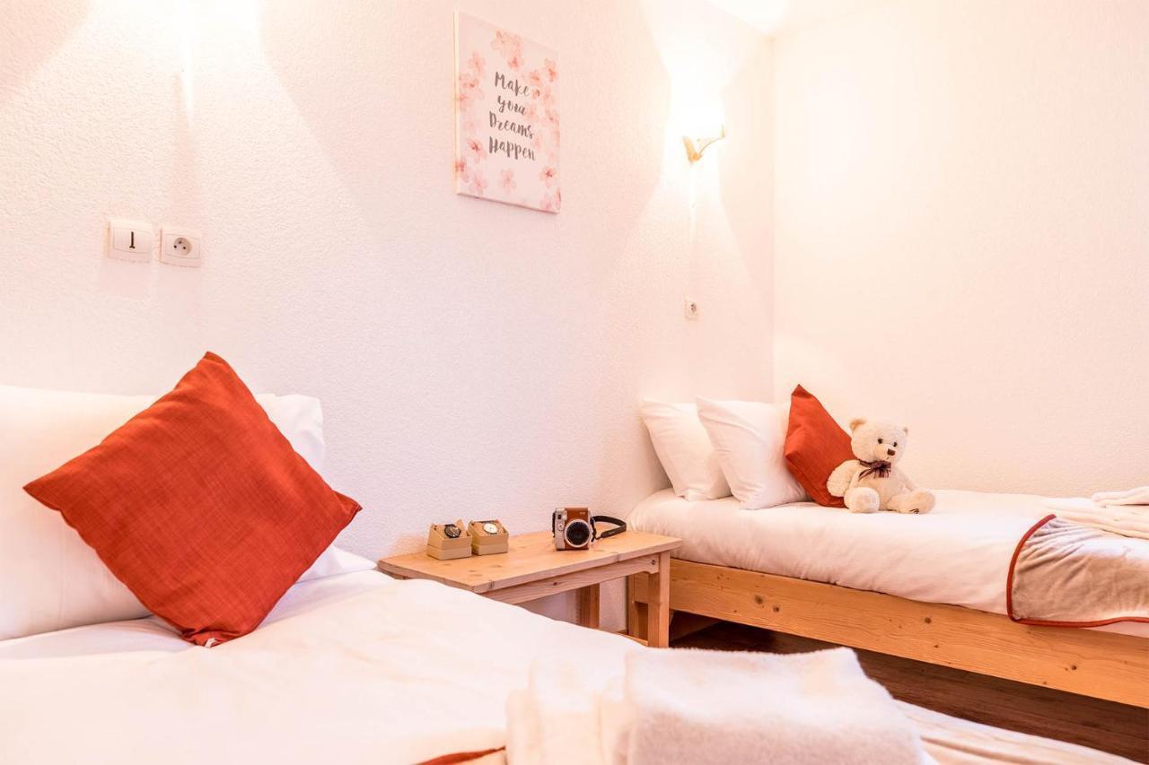 Madame Vacances Les Chalets Du Berger Premium*** La Féclaz Zewnętrze zdjęcie